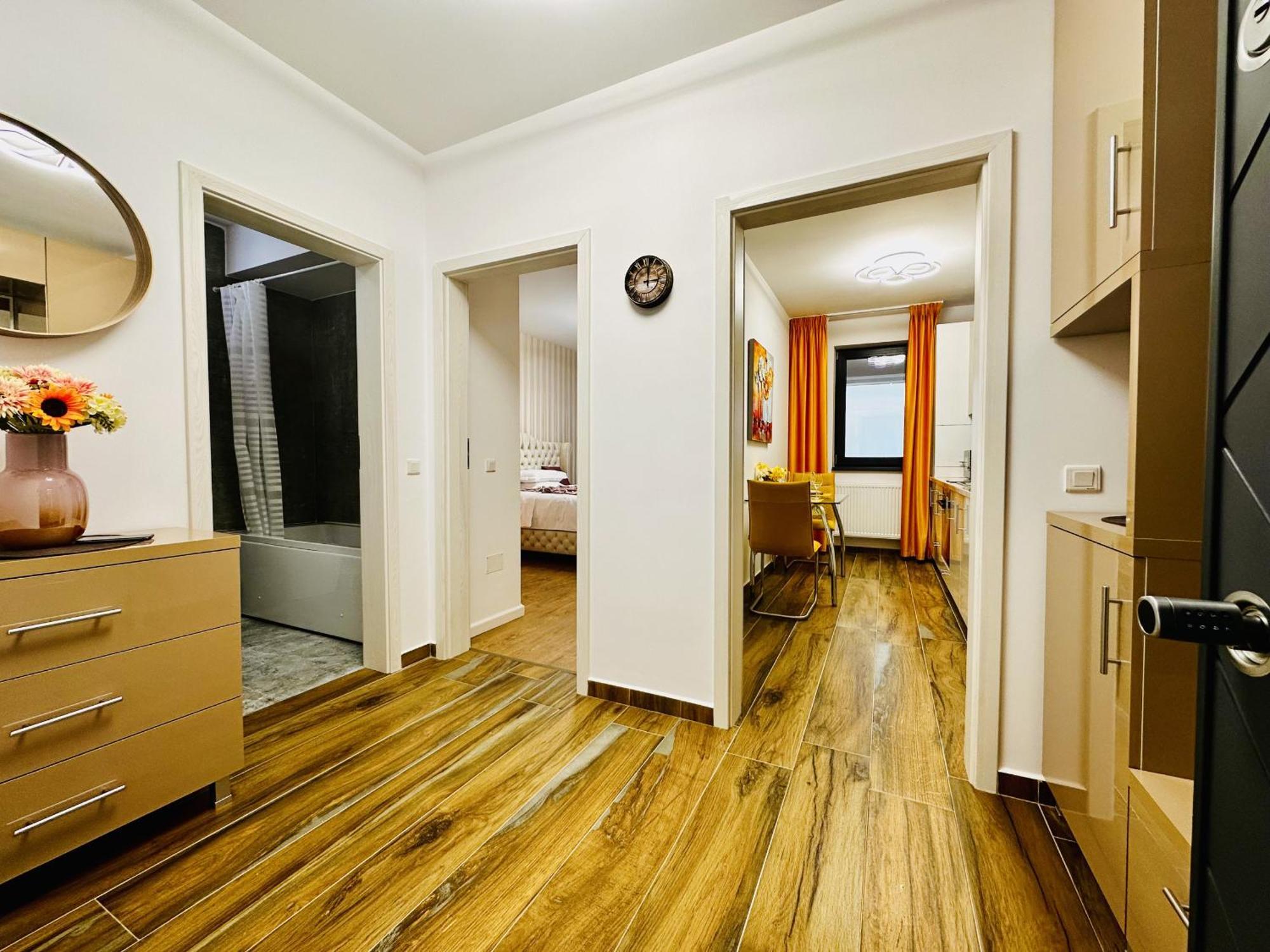 Sky Garden Panoramic View Apartment Bucureşti Exterior foto
